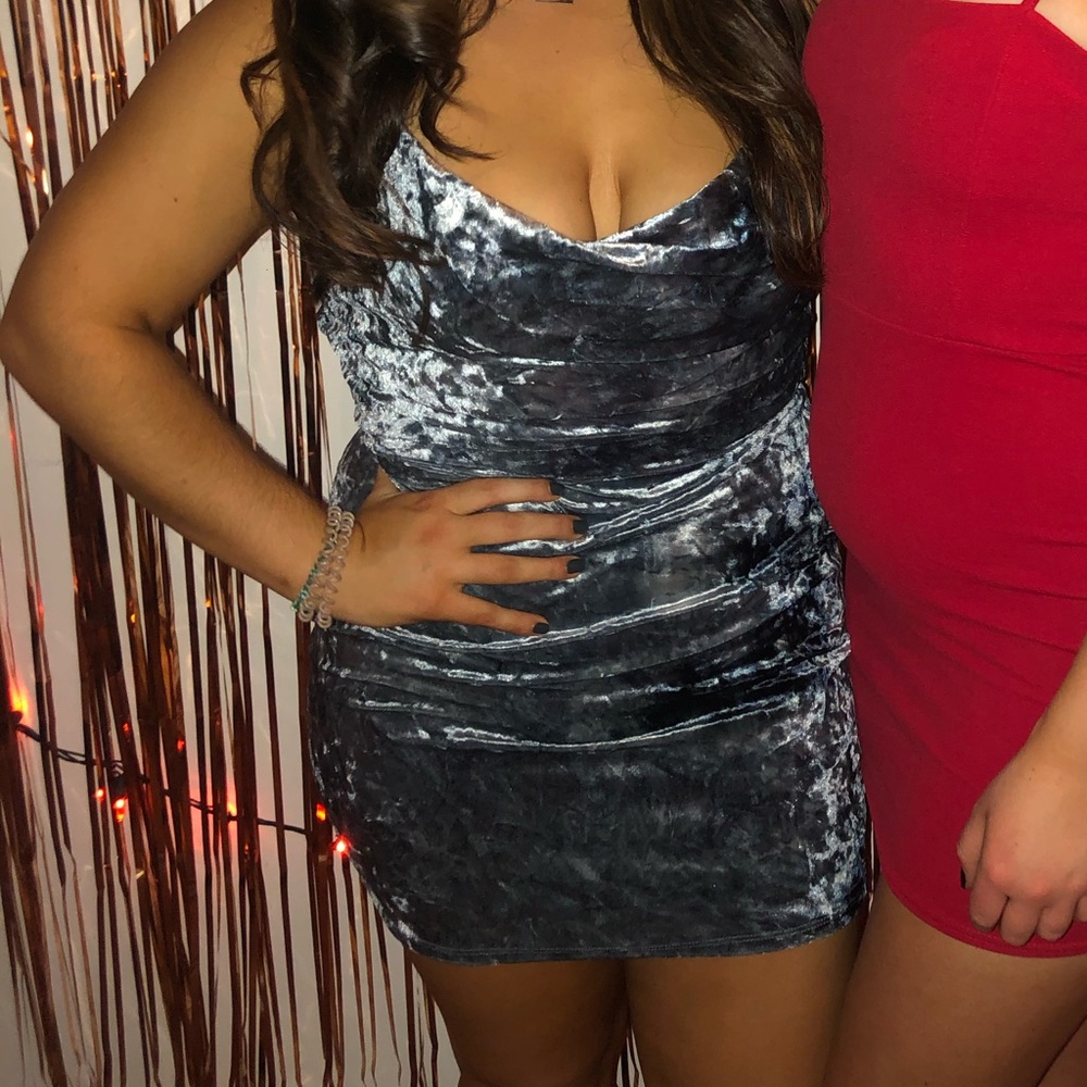 Crushed velvet body con formal dress
